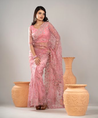 ইমপোর্টেড পিংক কালার ওয়েটলেস সফট অরগাঞ্জা ফেব্রিকের মধ্যে গর্জিয়াস এমব্রয়ডারি করা পার্টি শাড়ি